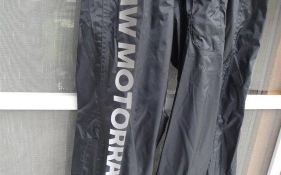 BMW Regenoverall Pro Rain - Bild 3