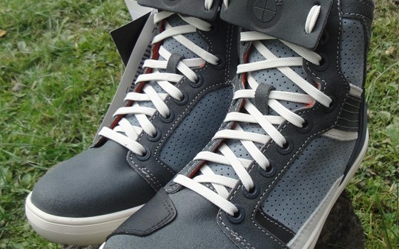 BMW Sneaker Ride - Bild 1