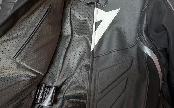 Lederkombi Tuta Pelle AVRO D2 2 PCS SUIT 685  BLACK/BLACK/ANTHRACITE 14 56 PZ        - Bild 3