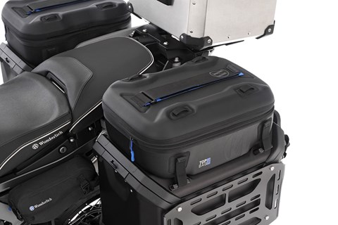 Marke: Wunderlich Artikelname: Koffertoptasche TOPBAG R 1300 GS + Adventure - schwarz - links