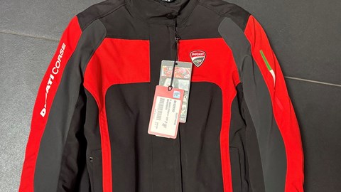 JACKE CORSE TEX 2 DAME 42