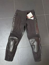 LEDERHOSE COMPANY 2 FRAU 46