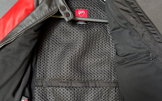 LEDERJACKE COMPANY C3 FRAU 42 - Bild 2