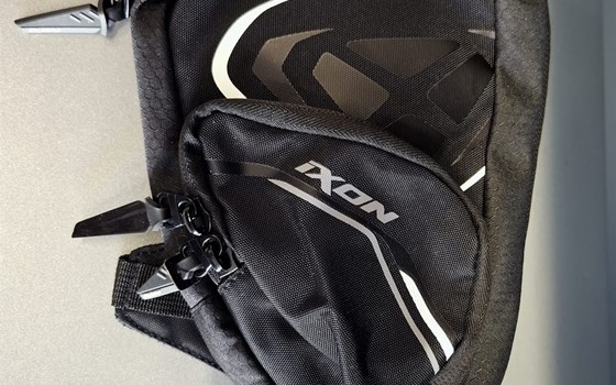 Ixon Beintasche - Bild 1