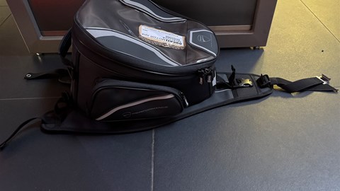 WEICHE TANKTASCHE 1409