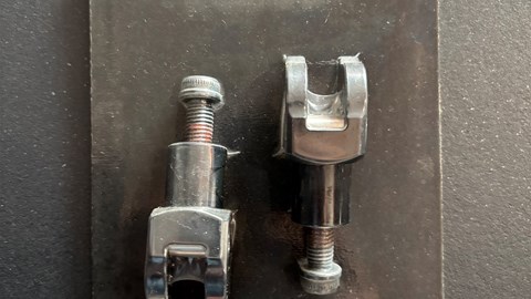 ADAPTER FAHRER/BEIFAHRERFUSSR. SCR