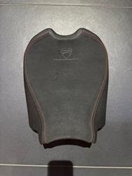 NIEDRIGE SITZBANK 1715