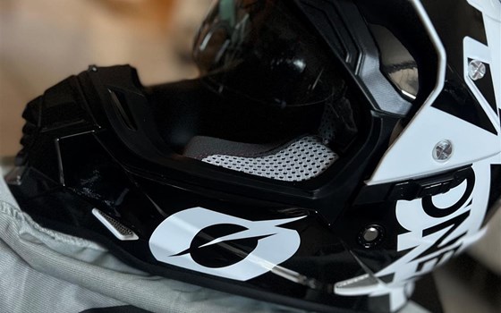 Motorradhelm - Bild 1