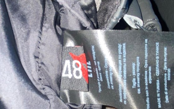 Dainese Avro 4 2 tlg. Lederkombi schwarz / weiss Größe 48 - Bild 4