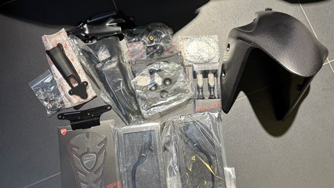 PACK SPORT SS 1703 Ducati Supersport 950/s