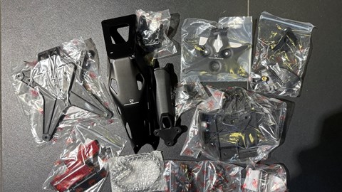 Heckumbau-/Kennzeichenhalter