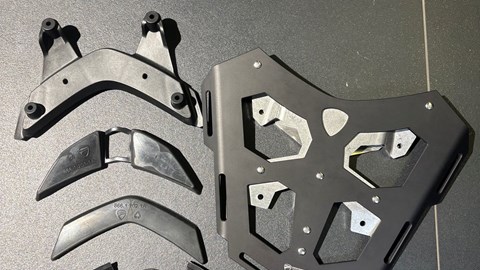 HINTERER GEPÄCKTRÄGER - MS  Multistrada 1200: Ducati Multistrada 1200 (2015) | Ducati Multistrada 1200 (2016) | Multistrada 1200 S: Ducati Multistrada 1200 S (2015) | Ducati Multistrada 1200 S (2016) 