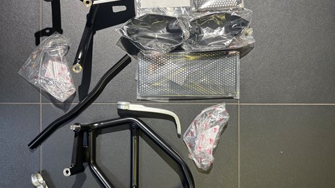 PACK ENDURO SCHWARZ 1904 Ducati Multistrada V4 Rally 2023