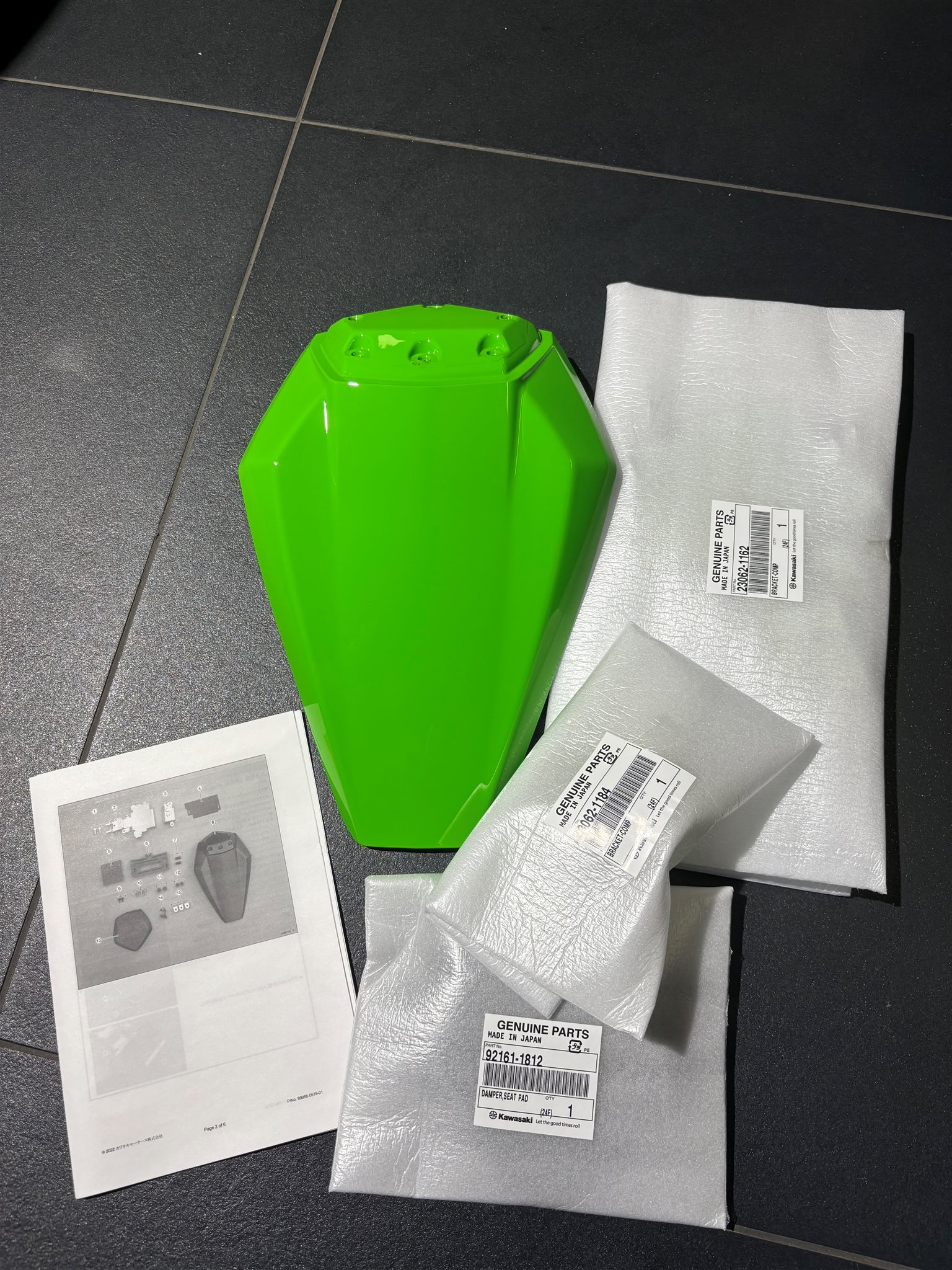 PILLION SEAT COVER,L.GREE Ninja ZX-6R (2024)
