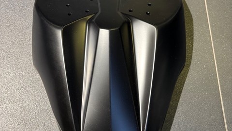 SEATCOVER,45L,Flat EBONY Soziussitzabdeckung  (Ninja 650 & Z650)