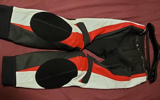 Held Spire Lederkombi Größe 56 neu - Bild 4