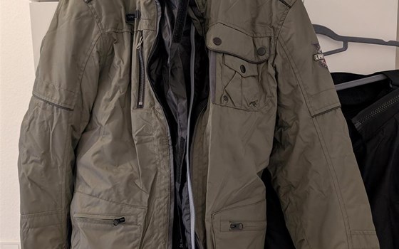 Komplette Ausrüstung Motorrad Helm, Jacke, Hose, Handschuhe - Bild 2