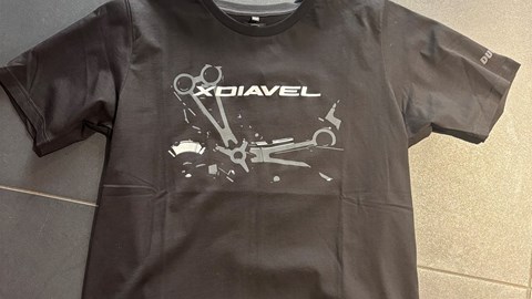 IRON DREAM T-SHIRT L