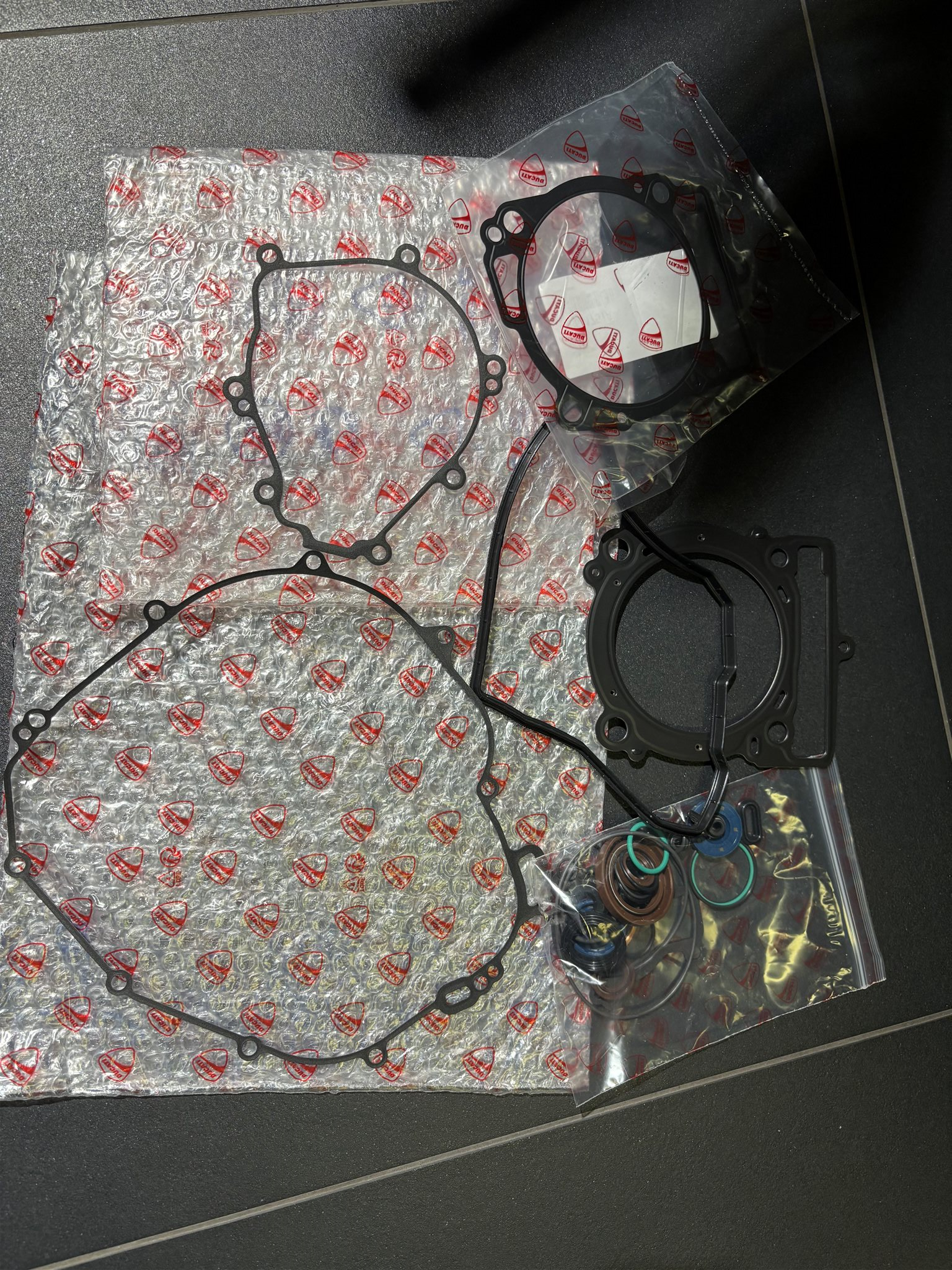 BEUTEL MIT DICHTUNGEN Motordichtsatz Desmo 450 MX