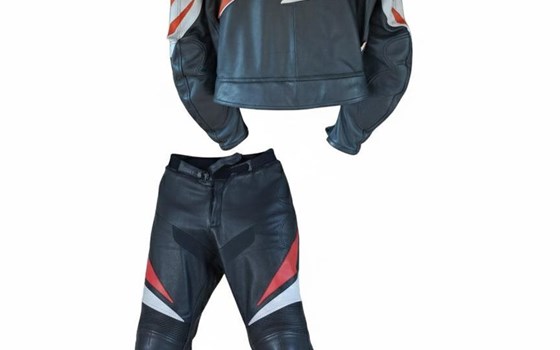 Zweiteiliger Motorrad-Kombi - Bild 2