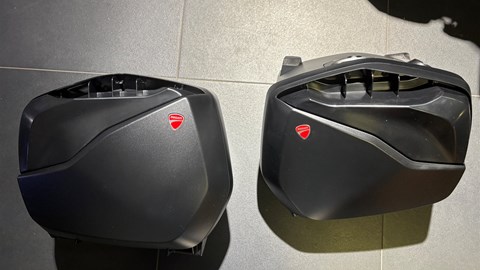 1706 SIDE BAGS SET - NO COVER MULTISTRADA V4