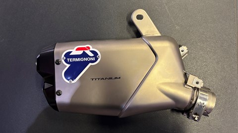 ZUGELASSENER SCHALLDÄMPFER SLIP-ON 1306