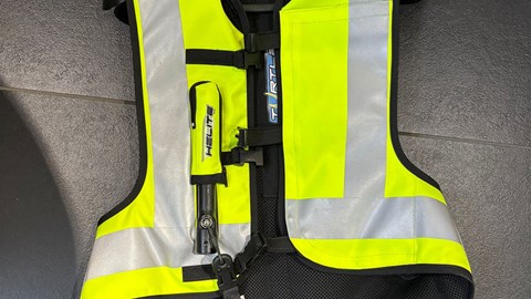Turtle Weste Hi-Vis XS