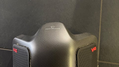 SATZ ADD-ON TANK AUS KOHLEFASER