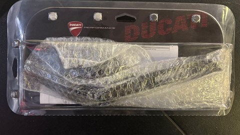 RÜCKSPIEGEL KMPL. ALU. CNC RE BLACK