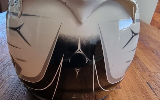 Leichtester Integralhelm - Bild 3