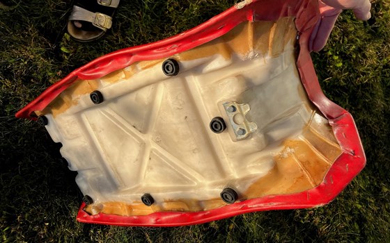 Ducati Paso 906/907i.e./750 Sitzbank - Bild 3