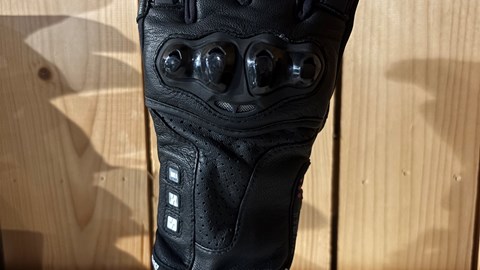 Handschuh Clinch TALURA 2