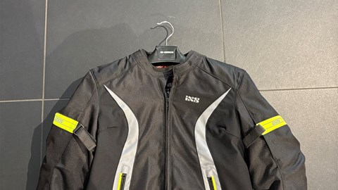 Jacke Sport Damen Jacke 5/8 ST schwarz-grau-gelb