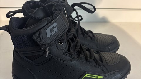 Schuhe G Rocket Goretex schwarz 