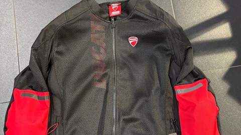 JACKE DUCATI OVERLAY P01 2.0 MANN 