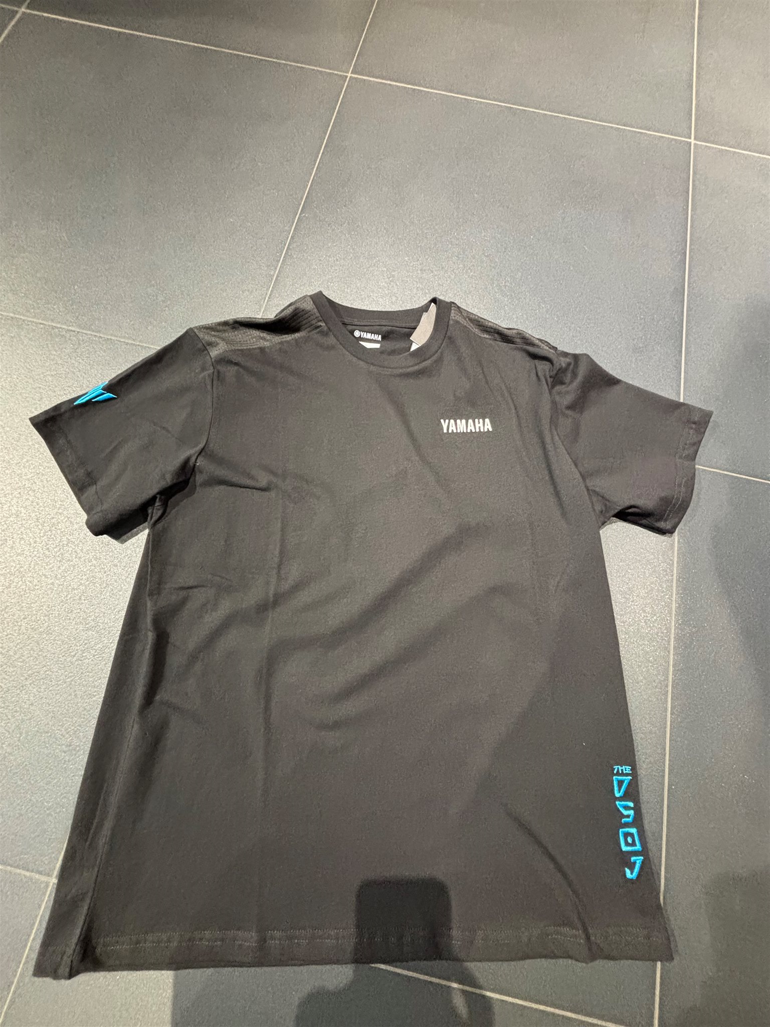 T Shirt 25 HN T-SHIRT UNISEX DAKO