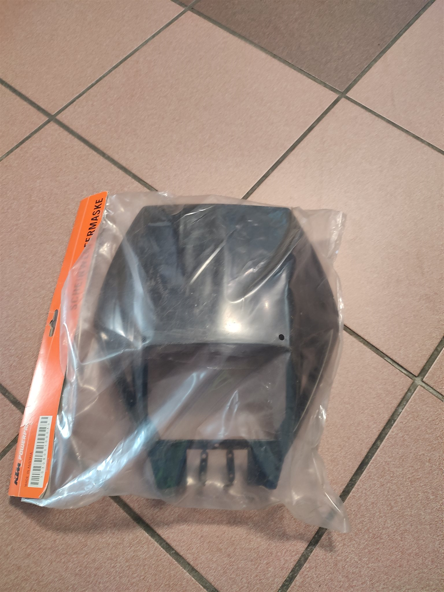 Scheinwerfermaske schwarz