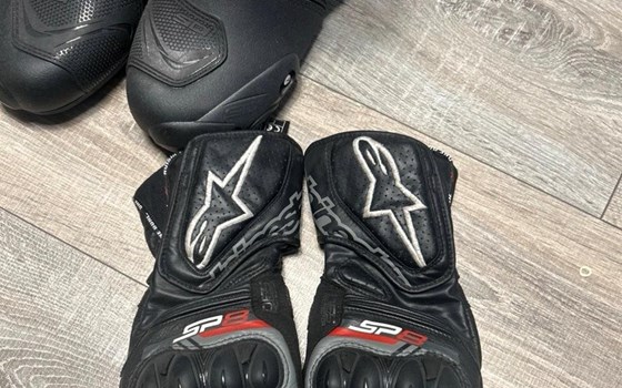 Komplette Motorradausrüstung - Bild 1