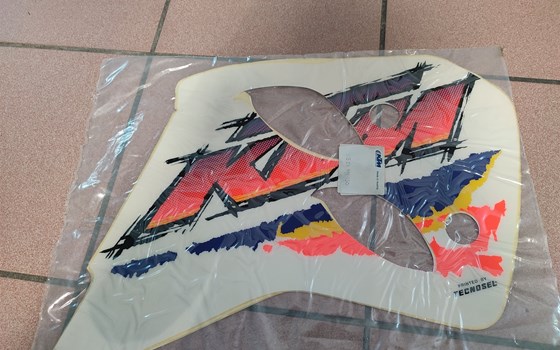 Tankaufkleber rechts und links! - Bild 2