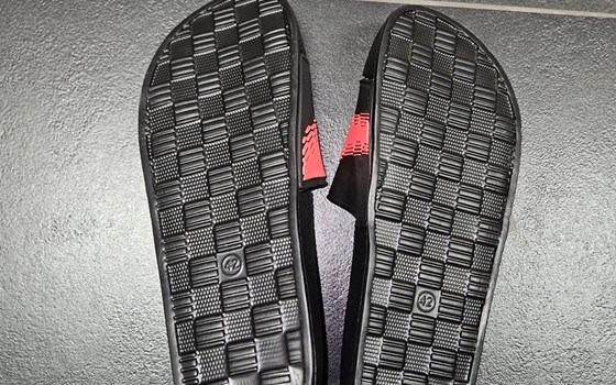 BADESCHLAPPEN DC WAKE  42 - Bild 2