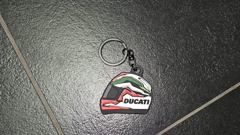 DUCATI  Flag SCHLÜSSELANHÄNGER