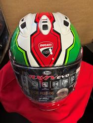 INTEGRALHELM D.CORSE V8 FLAG ECE 22-06 M