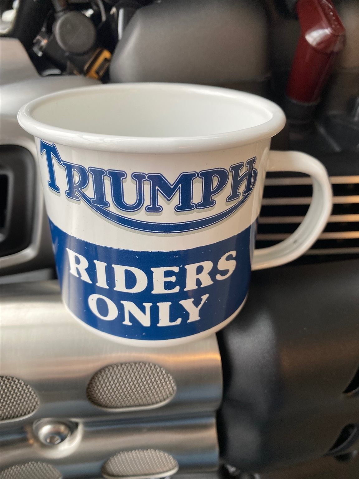 Enamel Mug Triumph
