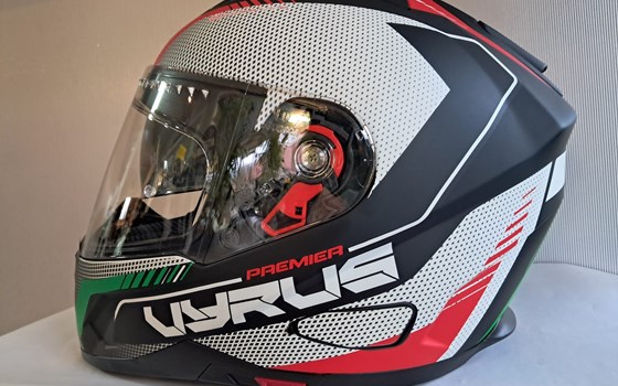 Premier  Vyrus - Bild 1