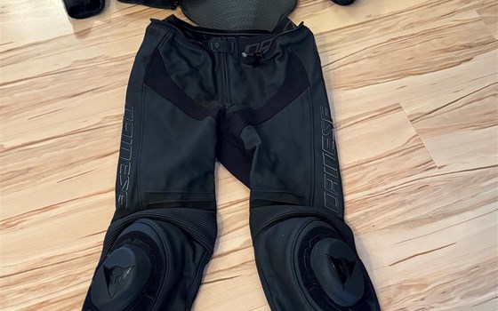 Dainese D-Air Lederkombi 2 teilig - Bild 1