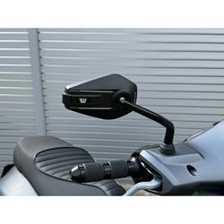 Spiegel WUNDERKIND 2Stripes, 
rechts, Nierenform, 
schwarz glänzend, 
für Vespa GTS/GTS Super 125
/300/310ccm (2023-) 
Gewinde Spiegelstange: M10x1,25mm - 
Rechtsgewinde, Homologation:
mit E-Prüfzeich