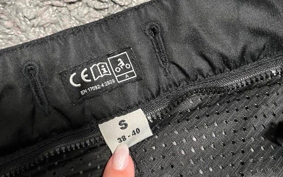 Damen Motorradkleidung Gr. S 38-40 - Bild 9