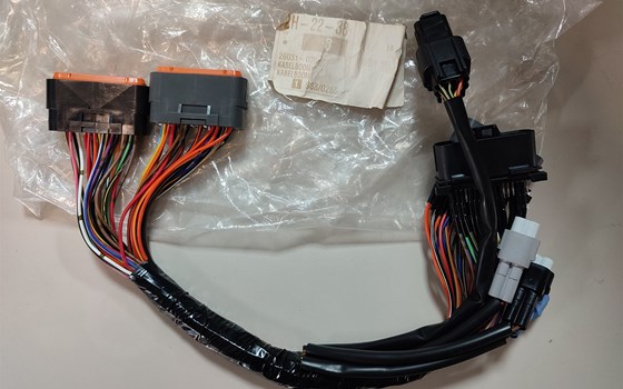 Racing Kit Steuergerät und Kabelbaum Kawasaki Ninja ZX-10 R Baujahr 2008 / 2009 - Bild 5