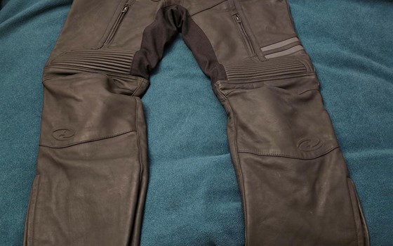 Held Herren Lederkombi 2 Teiler Neuwertig - Bild 11