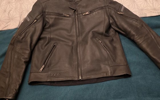 Held Herren Lederkombi 2 Teiler Neuwertig - Bild 3